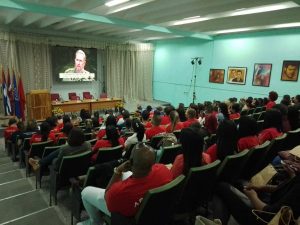 Encuentro de jóvenes con Fiscal General de la República de Cuba
